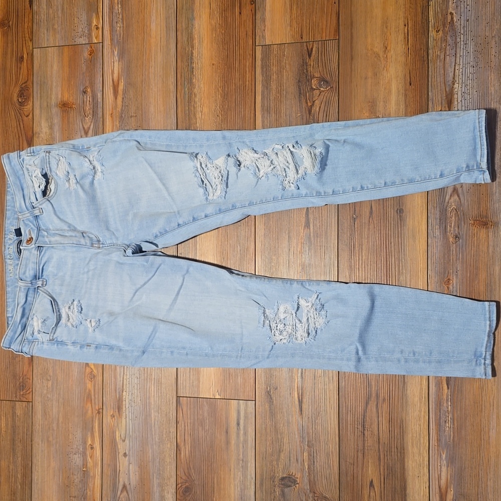American Eagle Distressed Light Blue Jeggings 8 Short